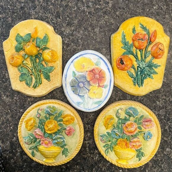 Vintage 50’s Ceramic Chalkware Floral Kitschy Wall Decorations Set
